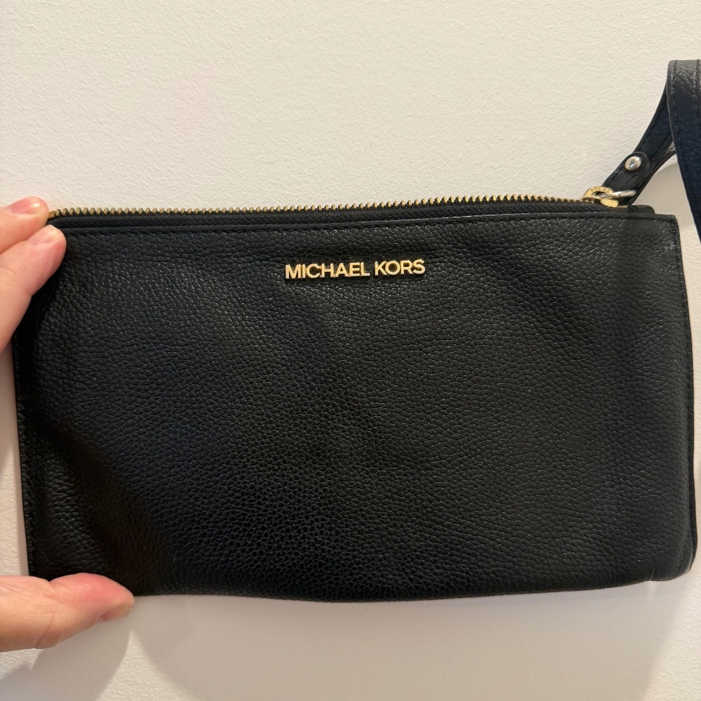Michael Kors Wristlet